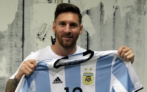 NÓNG: Lionel Messi tuyên bố TRỞ LẠI ĐT Argentina